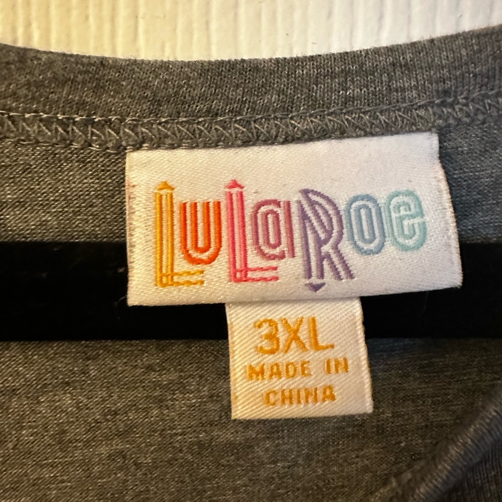 Lularoe Americana Randy Stars!!! - Picture 2 of 2